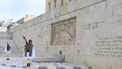 Στη δικαιοσύνη προσφεύγει ο δήμαρχος Αθηναίων Χάρης Δούκας με αφορμή την απόφαση για ανάθεση της καθαριότητας του Μνημείου