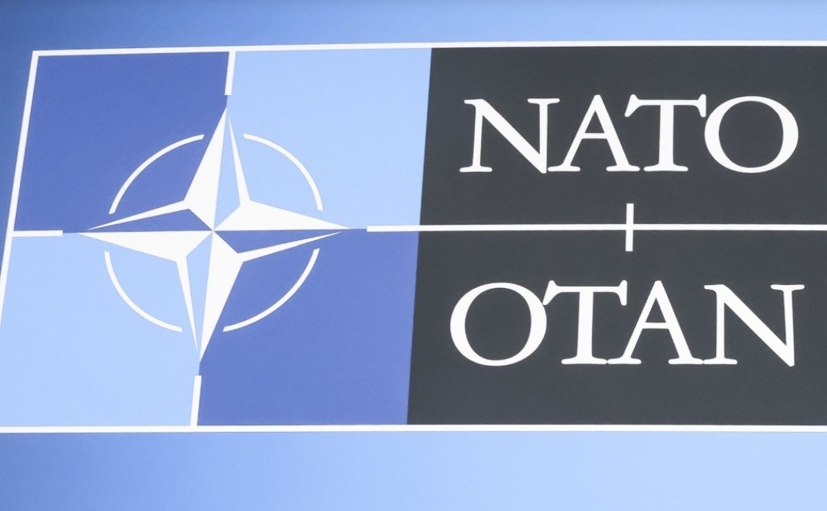 Σε μια κίνηση που δημιουργεί ερωτηματικά, το ΝΑΤΟ προχώρησε σήμερα σε μια ενέργεια που πολλοί χαρακτηρίζουν αδιανόητη και ξεκάθαρη