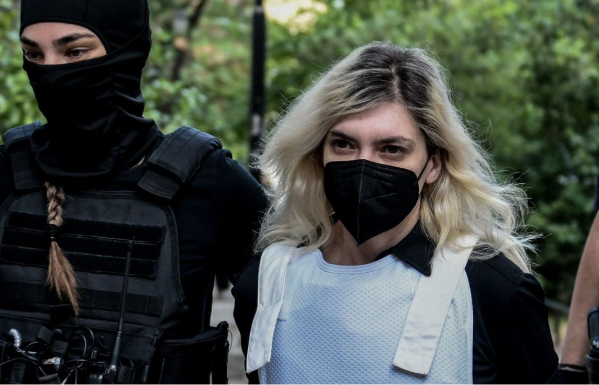 Μιλώντας το πρωί της Τετάρτης στην εκπομπή του Alpha, η δικηγόρος της 35χρονης Ρούλας Πισπιρίγκου αποκάλυψε πως η εντολέας της πάσχει