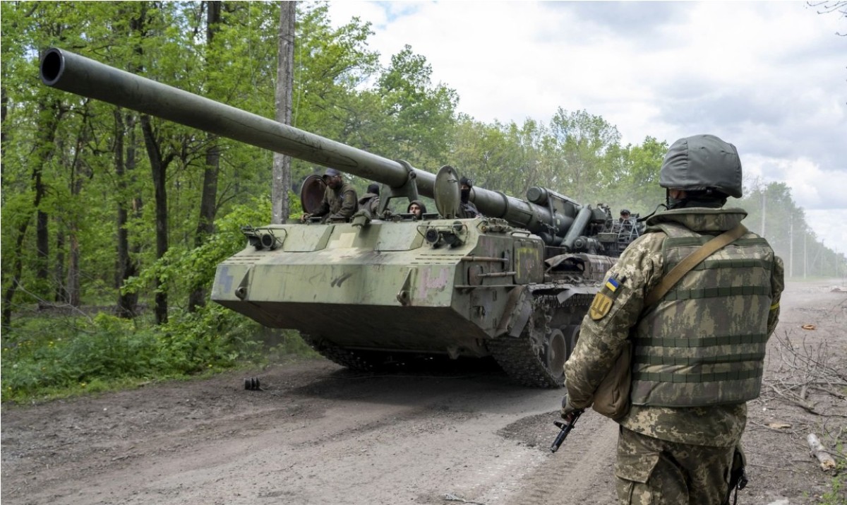 Σύμφωνα με δημοσίευμα της ειδικευμένης σε θέματα άμυνας ιστοσελίδας defence-ua.com, ρουκέτες/βλήματα M650 HERA διαμετρήματος 203