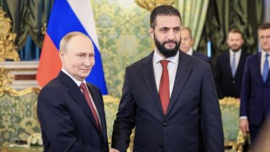 Στη σκιά της Ουκρανίας και της ενεργειακής σύγκρουσης με τη Δύση, η Συρία αναδεικνύεται ξανά σε κομβικό πεδίο γεωπολιτικών εξελίξεων