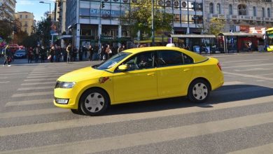 Σε πλήρη κινητοποίηση βρίσκονται οι επαγγελματίες αυτοκινητιστές της Αθήνας, οι οποίοι αποφάσισαν 48ωρη απεργία, αφήνοντας την πόλη