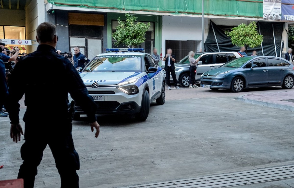 Οι δύο νεαροί κατηγορούμενοι συνεχίζουν να αλληλοκατηγορούνται, ενώ η υπόθεση παραμένει θρίλερ για τις Αρχές και τη Μεσσηνία.