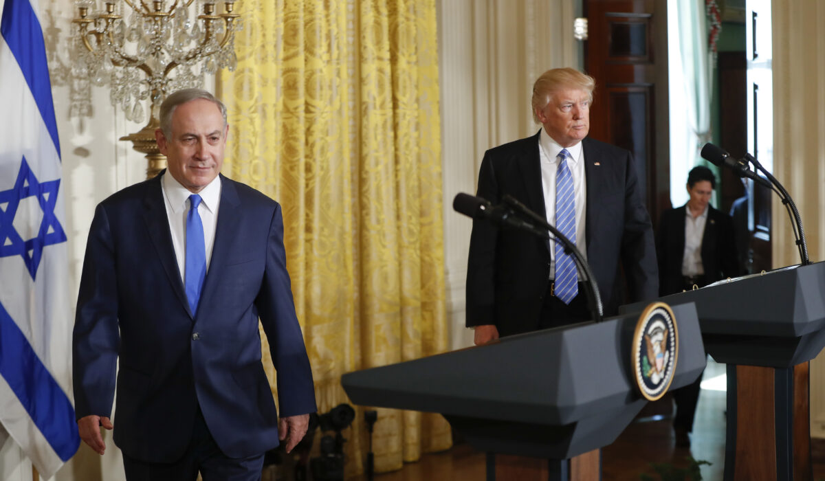 Η τηλεφωνική επικοινωνία μεταξύ του Ντόναλντ Τραμπ και του Μπενιαμίν Νετανιάχου την Παρασκευή ξεχώρισε για την ένταση και τις διαφορετικές