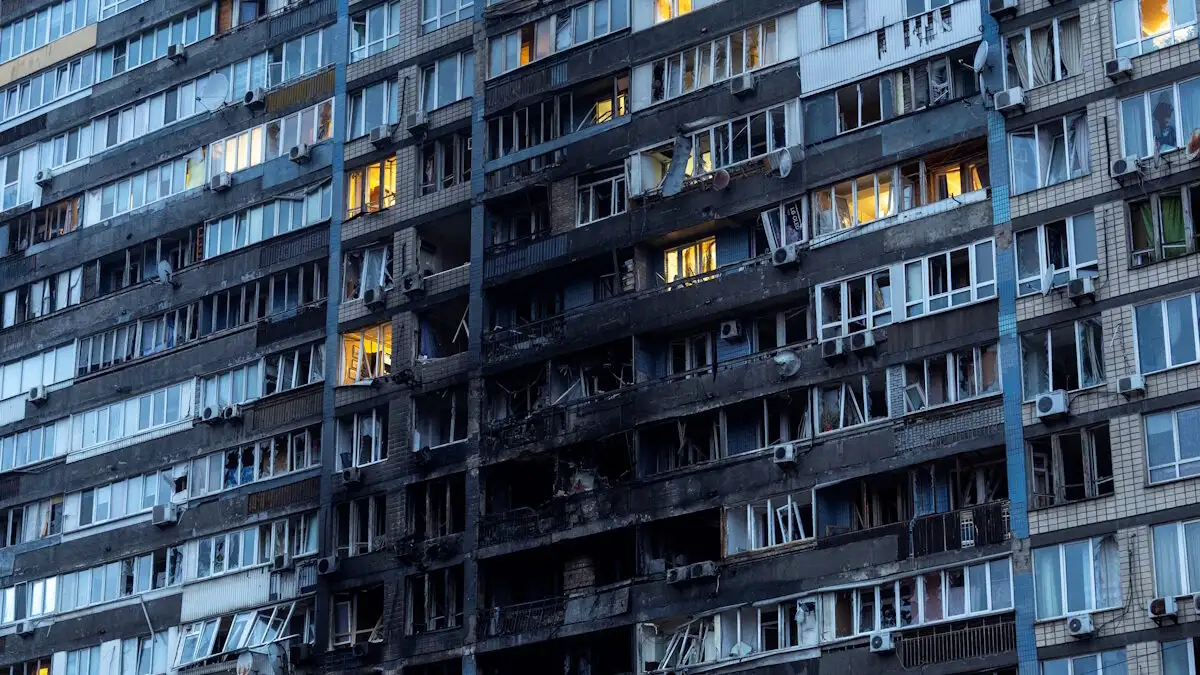 Νύχτα αγωνίας στην Ουκρανία, έπειτα από αλλεπάλληλους βομβαρδισμούς που εξαπέλυσε η Ρωσία με μη επανδρωμένα αεροσκάφη