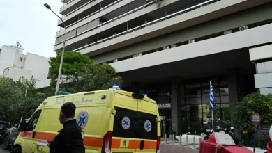 Σύμφωνα με πληροφορίες, ο άνδρας ήταν παντρεμένος και πατέρας ενός παιδιού, ενώ η σύζυγός του αναμένεται να φέρει στον κόσμο το δεύτερο