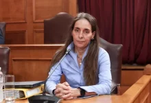 Η Παρασκευή Τυχεροπούλου παρέδωσε χθες στην Εξεταστική Επιτροπή της Βουλής νέα έγγραφα που αφορούν τον ΟΠΕΚΕΠΕ
