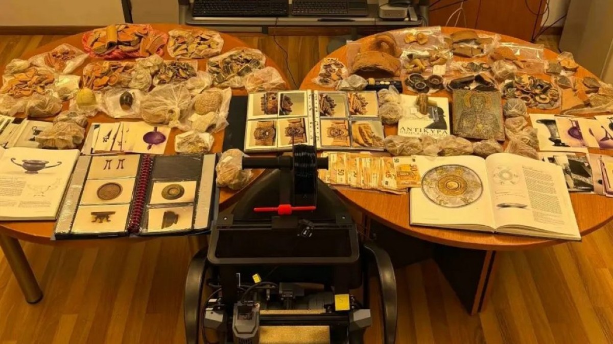 Η Europol εξάρθρωσε μεγάλο κύκλωμα αρχαιοκαπηλίας με 35 συλλήψεις στην Βουλγαρία. Το εγκληματικό δίκτυο ερευνάται για εμπορία