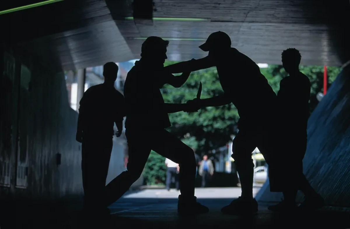 Θύμα άγριας επίθεσης έπεσε ένα παιδί 15 χρόνων στη Ξάνθη. Σύμφωνα με την μητέρα του, φίλες του μαθητή του έστησαν παγίδα και στη συνέχεια