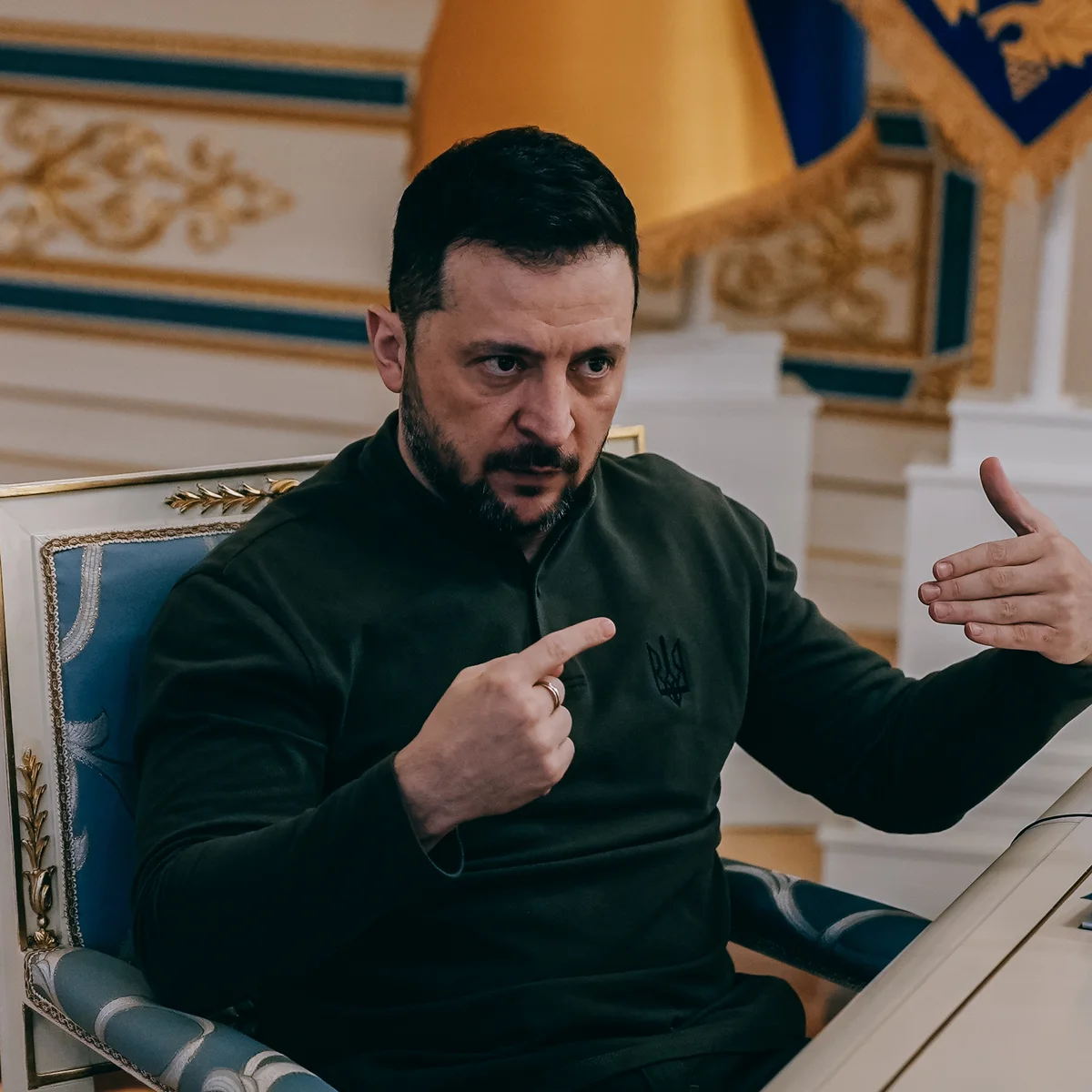 Ο Ουκρανός πρόεδρος, Βολοντίμιρ Ζελένσκι, παραχώρησε συνέντευξη στον Guardian την Κυριακή, λίγο μετά τις καταστροφικές ρωσικές