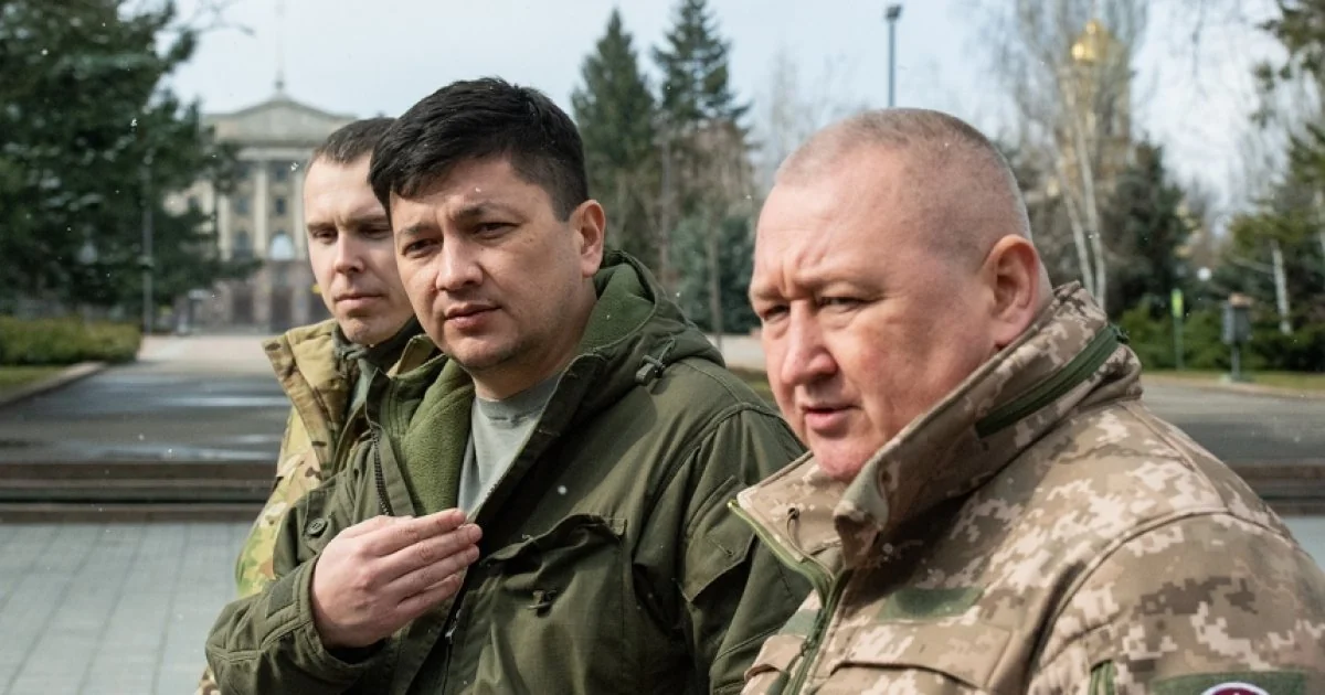 Με μια αιχμηρή συνέντευξή του σε ουκρανικό μέσο ενημέρωσης, ο Ε.Α. Υποστράτηγος Ντμίτρο Μαρτσένκο κρούει τον κώδωνα του κινδύνου για την