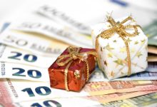 Νωρίτερα από το συνηθισμένο θα πιστωθεί φέτος το Δώρο Χριστουγέννων στους εργαζόμενους του ιδιωτικού τομέα.