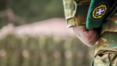 Τέσσερις στρατιώτες από το στρατόπεδο του Μεσολογγίου μεταφέρθηκαν σε νοσοκομεία, έπειτα από πτώση κεραυνού κατά τη διάρκεια της σφοδρής