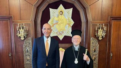 Σε ιδιαίτερα θερμό κλίμα πραγματοποιήθηκε το μεσημέρι της Κυριακής στο Φανάρι η συνάντηση του Οικουμενικού Πατριάρχη Βαρθολομαίου