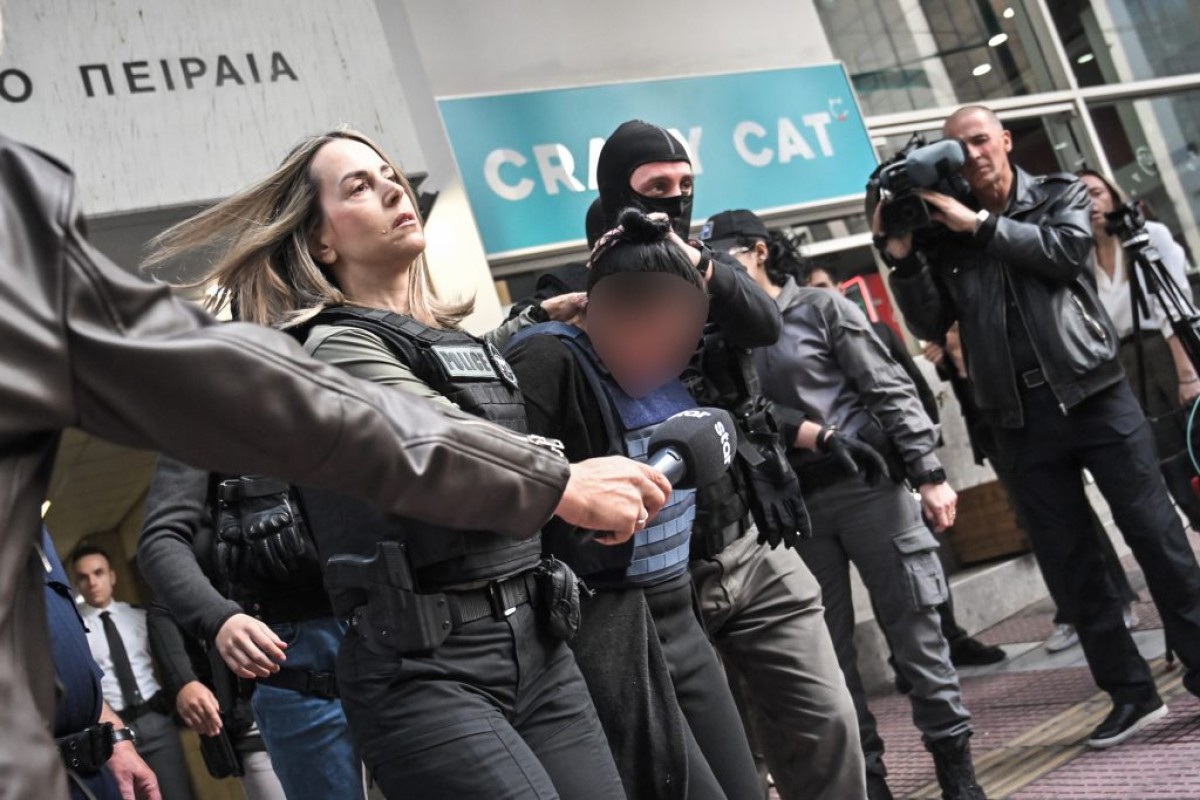 Η 46χρονη που κατηγορείται για τη δολοφονία της 75χρονης πεθεράς της στη Σαλαμίνα προφυλακίστηκε, παρά την ανατροπή των αρχικών