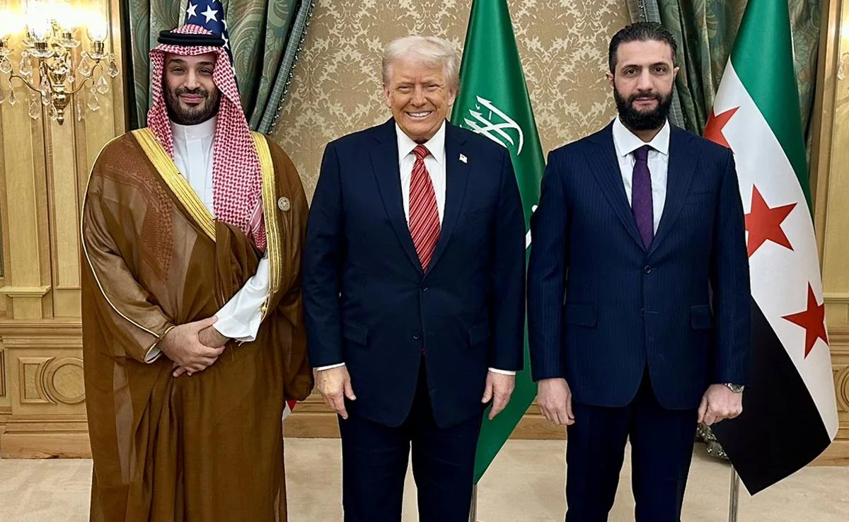 Το Συμβούλιο Ασφαλείας του Οργανισμού Ηνωμένων Εθνών αποφάσισε την άρση των κυρώσεων σε βάρος του μεταβατικού προέδρου της Συρίας