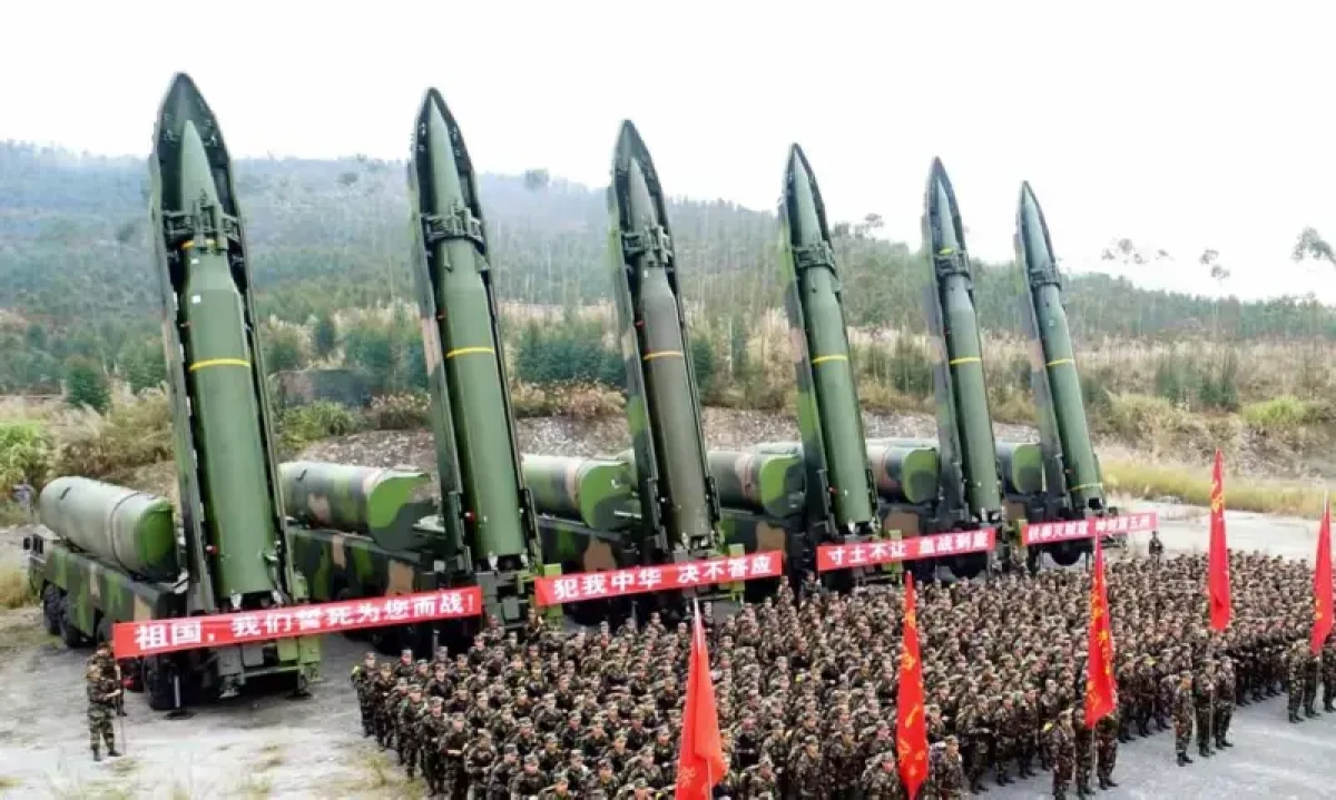 Ενώ η διεθνής κοινότητα επικεντρώνεται στην επικίνδυνη κλιμάκωση των πυρηνικών εντάσεων μεταξύ Ηνωμένων Πολιτειών και Ρωσίας, με φόντο