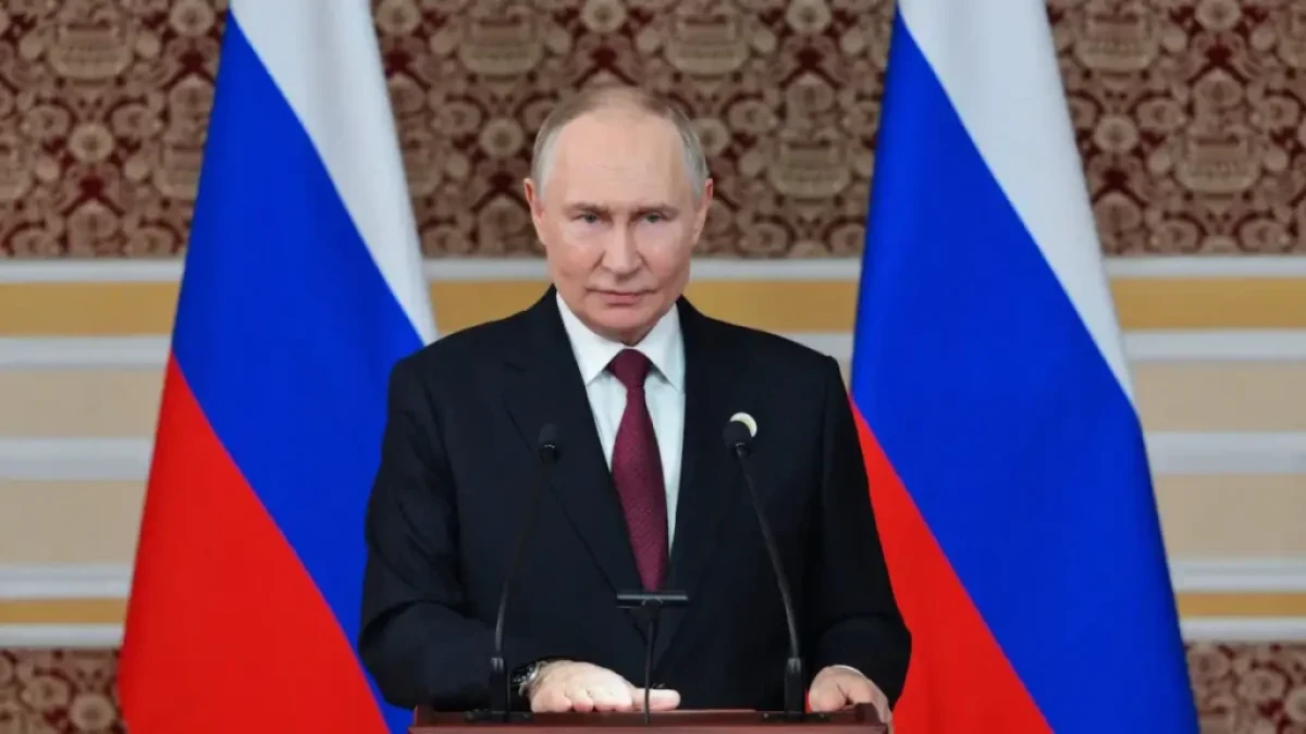 Κατά τη διάρκεια συνάντησής του με τον Πρόεδρο της Λευκορωσίας, Αλεξάντερ Λουκασένκο, ο Ρώσος πρόεδρος Βλαντίμιρ Πούτιν τόνισε