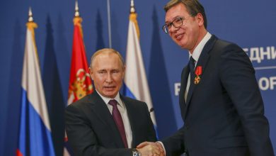 Η οργή του Ρώσου προέδρου Βλαντίμιρ Πούτιν απέναντι στον Σέρβο ομόλογό του Αλεξάνταρ Βούτσιτς είναι έκδηλη.