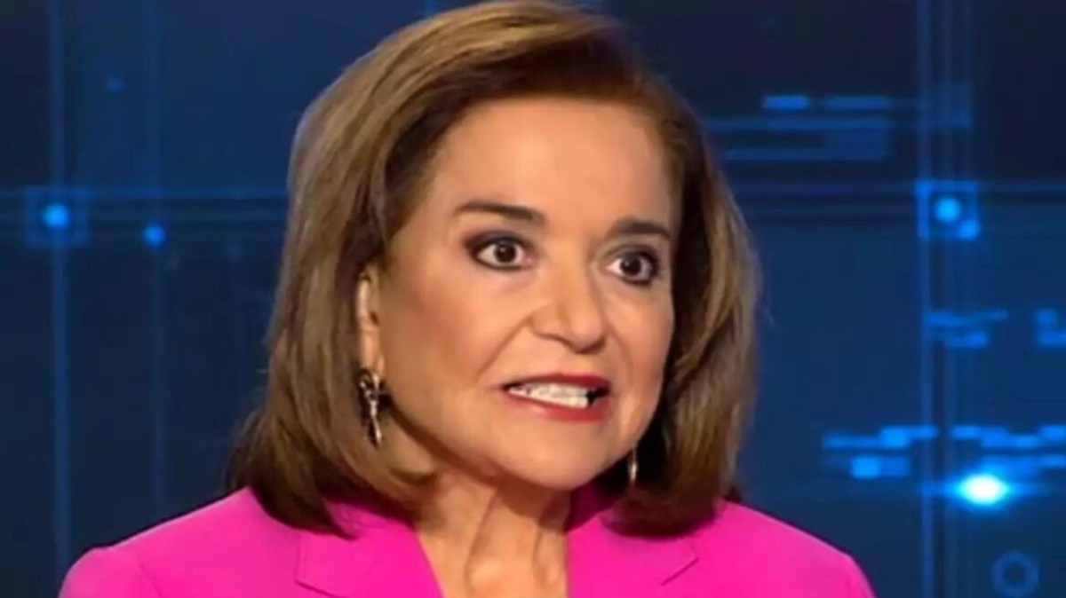 Η πρώην υπουργός Εξωτερικών, νυν βουλευτής της ΝΔ και αδελφή του πρωθυπουργού, με μία δήλωση-βόμβα,  δίνει «πάτημα» στη Μόσχα