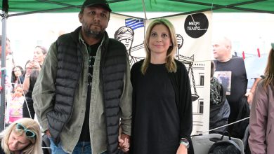 «Δεν πιστεύω ότι η Μαρία μπορεί να πάει σε κάποιο κόμμα ή “κύμα” οποιοσδήποτε πάει να κάνει κάποιο κόμμα ή “κύμα”, νομίζω ότι θα είναι