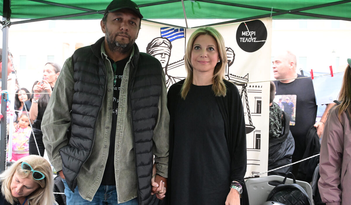 «Δεν πιστεύω ότι η Μαρία μπορεί να πάει σε κάποιο κόμμα ή “κύμα” οποιοσδήποτε πάει να κάνει κάποιο κόμμα ή “κύμα”, νομίζω ότι θα είναι