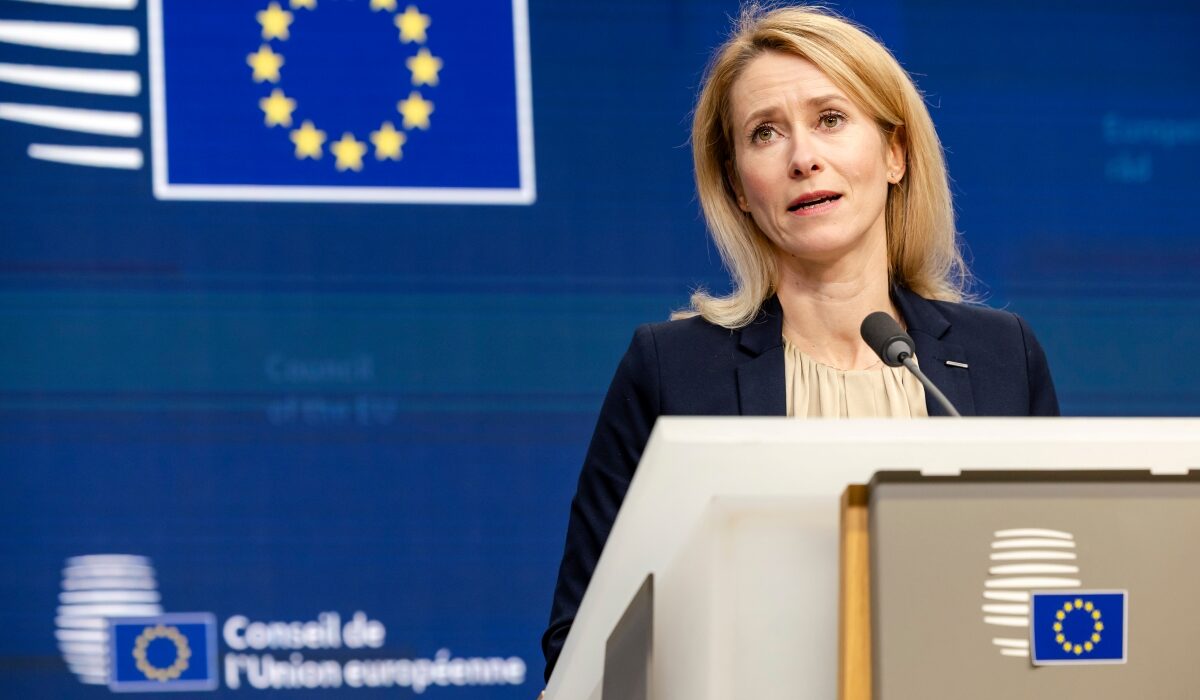 Η Κάγια Κάλας, επικεφαλής της ευρωπαϊκής διπλωματίας, μετά τη συνεδρίαση των υπουργών Εξωτερικών της ΕΕ, αναφέρθηκε σε ενδεχόμενη