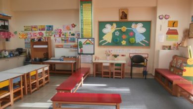 Ένα απίστευτο περιστατικό εκτυλίχθηκε στο Λουτράκι, όπου μία δασκάλα σε δημοτικό σχολείο κατήγγειλε στην αστυνομία ότι ένας 6χρονος μαθητής τη… θώπευσε.