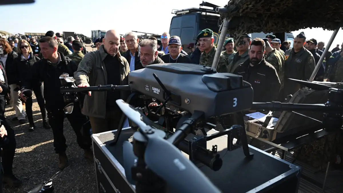 Οι ελληνικές Ένοπλες Δυνάμεις έχουν πλέον τη δυνατότητα να παράγουν τα ίδια τους τα drones», τόνισε ο υπουργός Εθνικής Άμυνας