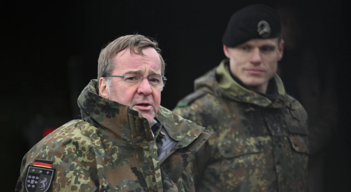 Ο Γερμανός Υπουργός Άμυνας, Μπόρις Πιστόριους, προειδοποίησε ότι το καλοκαίρι που πέρασε «ίσως ήταν το τελευταίο ειρηνικό» για την Ευρώπη