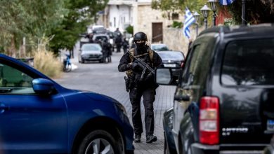 Η Αστυνομία έχει πλέον ταυτοποιήσει έξι άτομα για το πολύνεκρο επεισόδιο στα Βορίζια του Ηρακλείου, που βύθισε ξανά το χωριό