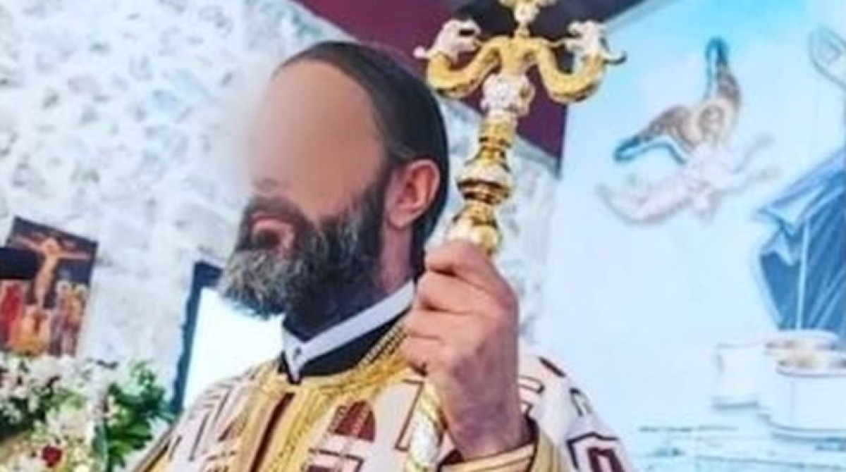 «Κάναμε κοκαΐνη στην κουζίνα του ναού» λέει ο ψευτοπαπάς youtuber που συνελήφθη για διακίνηση ναρκωτικών