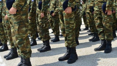 Σε εξαιρετικά κρίσιμη κατάσταση νοσηλεύεται ο 39χρονος ΕΠΟΠ επιλοχίας, πατέρας δύο παιδιών, μετά τον σοβαρό τραυματισμό του από έκρηξη