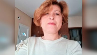 Στο Δαμάσι της Λάρισας επικρατεί θλίψη από τον θάνατο της 49χρονης Ζωής, η οποία έχασε τη ζωή της μέσα στον φούρνο όπου εργαζόταν