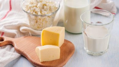 Συναγερμός έχει σημάνει στους παραγωγούς, αφού κτηνοτρόφοι και γαλακτοβιομηχανίες προειδοποιούν για πιθανές ελλείψεις αιγοπρόβειου