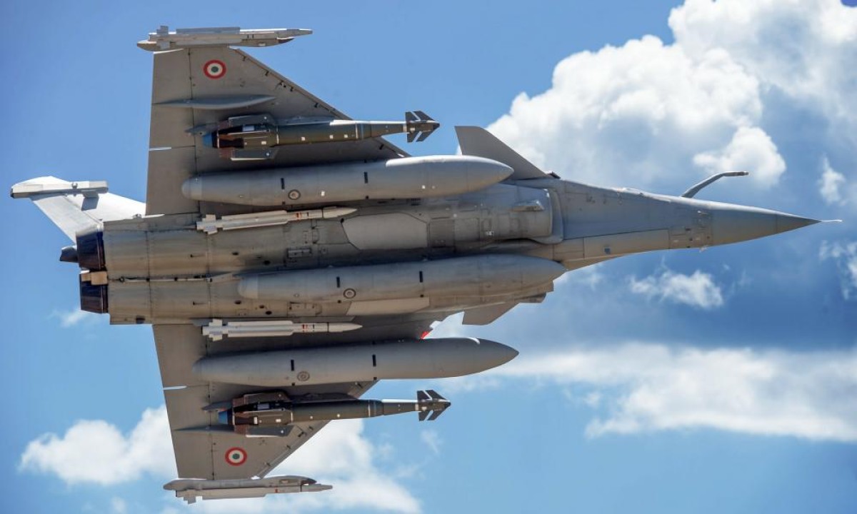 Μετά την απόκτηση από την Τουρκία νέων Eurofighter Typhoon Tranche 5, η Ελληνική Πολεμική Αεροπορία φέρεται να εξετάζει ήδη την προοπτική