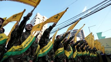 Το Ισραήλ προειδοποιεί ότι θα αυξήσει τη στρατιωτική πίεση στον νότιο Λίβανο, εάν η Χεζμπολάχ δεν αφοπλιστεί, κατηγορώντας παράλληλα