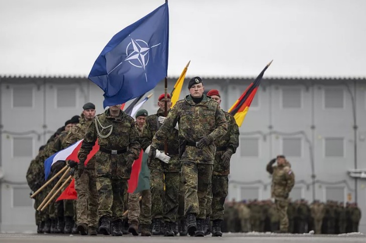 Η Ευρωπαϊκή Ένωση, σε στενή συμπόρευση με το ΝΑΤΟ, επιταχύνει την προετοιμασία ενός συστήματος ταχείας στρατιωτικής μετακίνησης