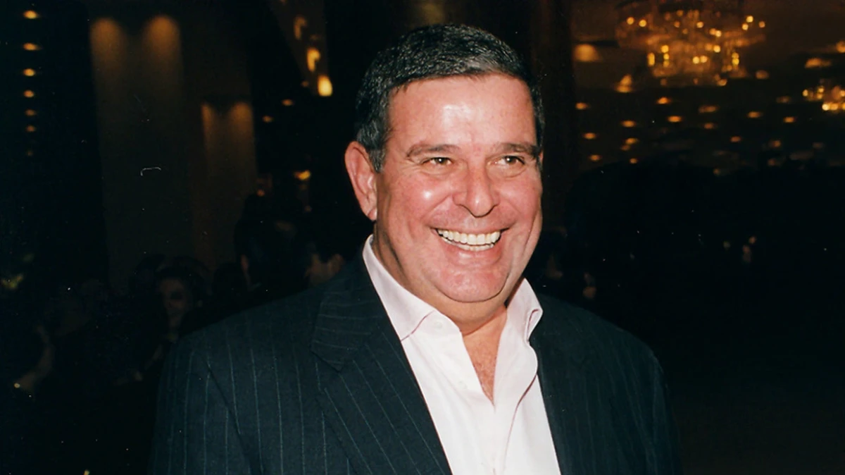 Έφυγε από τη ζωή σε ηλικία 74 ετών ο επιχειρηματίας Πάνος Μαρινόπουλος, μέλος της γνωστής ιστορικής οικογένειας που σφράγισε για δεκαετίες