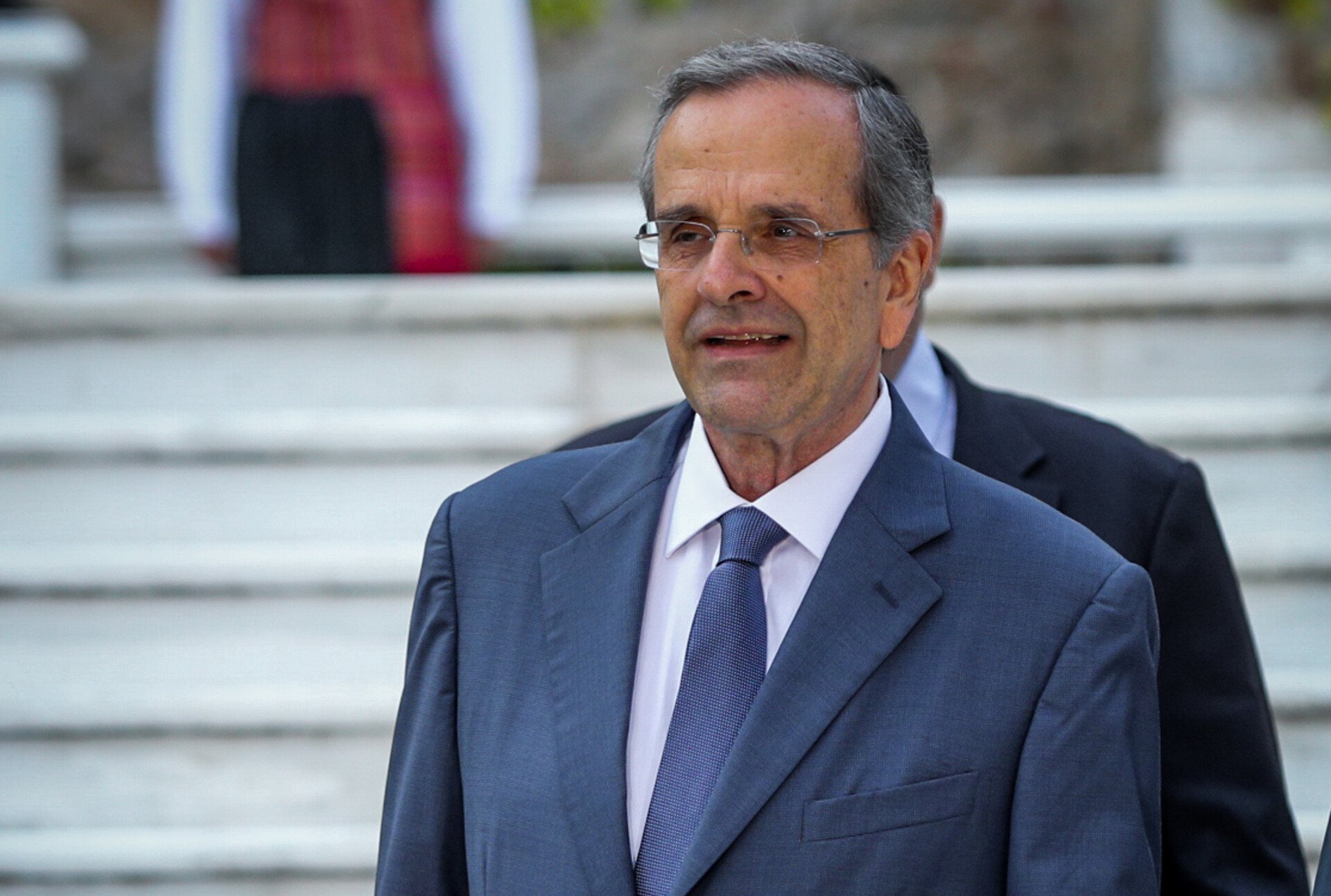 Ο Αντώνης Σαμαράς "ανοίγει τα χαρτιά του αλλά και την καρδιά του" και ξεκαθαρίζει τις πολιτικές του προθέσεις