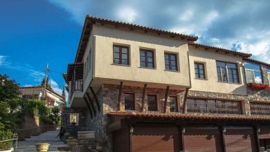 Στον απόηχο της επίσκεψης Μητσοτάκη στην Κομοτηνή, η τοπική εφημερίδα «Ο Χρόνος» σχολιάζει όσα δεν είδε