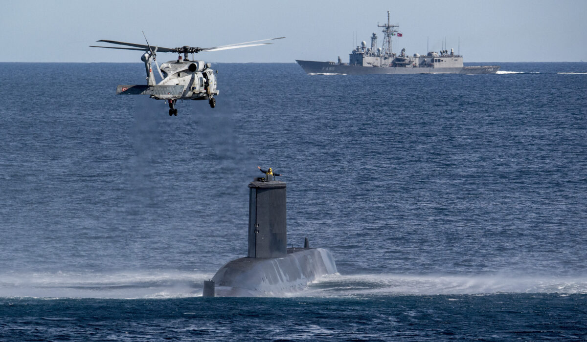 Η τουρκική εφημερίδα προειδοποιεί για πολεμική κλιμάκωση κατηγορώντας το Ισραήλ για παρασκηνιακό ρόλο. Τουρκία: «Ονειρεύονται»