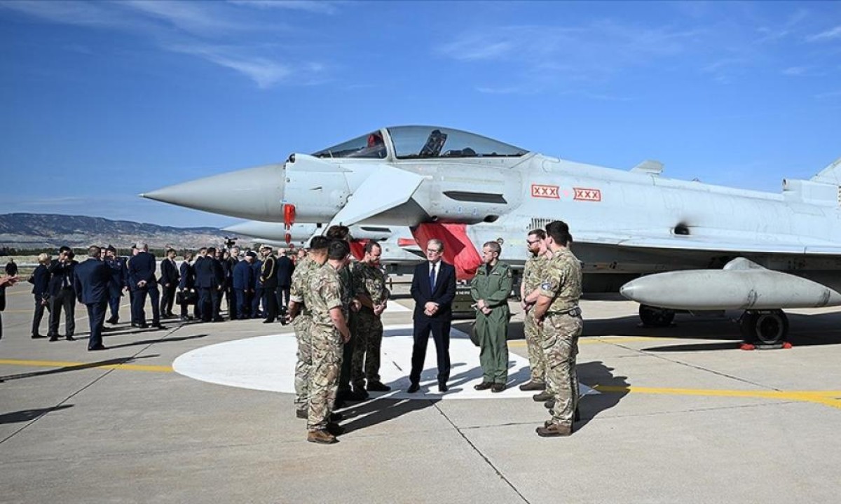 Η πώληση 20 μαχητικών Eurofighter Typhoon από το Ηνωμένο Βασίλειο στην Τουρκία, αξίας 10,7 δισεκατομμυρίων δολαρίων, η οποία ανακοινώθηκε