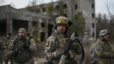 Τα στρατιωτικά επιτελεία του Κιέβου αρχίζουν να συνειδητοποιούν σταδιακά τις απώλειες σε Ποκρόβσκ και Μίρνογκραντ.