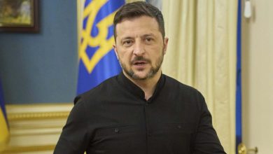 Μετά τις διπλωματικές επαφές στη Γενεύη, ο Βολοντίμιρ Ζελένσκι παραμένει αντιμέτωπος με ένα αδιέξοδο που φαίνεται αξεπέραστο