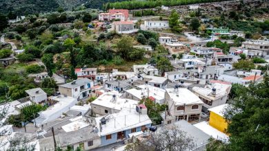 Με την παρουσία ψυχολόγων και κοινωνικών λειτουργών, άνοιξαν και πάλι τα σχολεία στα Βορίζια, λίγες ημέρες μετά το τραγικό επεισόδιο