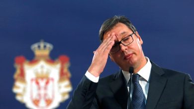 Η σερβική κυβέρνηση φαίνεται να βρίσκεται σε νέα κρίση, καθώς προστίθεται ακόμη ένα αμφιλεγόμενο ζήτημα στην ήδη τεταμένη