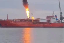 Σύμφωνα με την ιστοσελίδα turkiyetoday, η επίθεση προκάλεσε άμεσα μεγάλη πυρκαγιά στο πλοίο «Orinda», αναγκάζοντας τις ουκρανικές αρχές