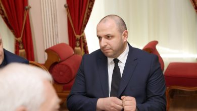 Ο Ρουστέμ Ουμέροφ, επικεφαλής διαπραγματευτής του Κιέβου και στενός συνεργάτης του προέδρου Βολοντίμιρ Ζελένσκι, φέρεται να ζήτησε