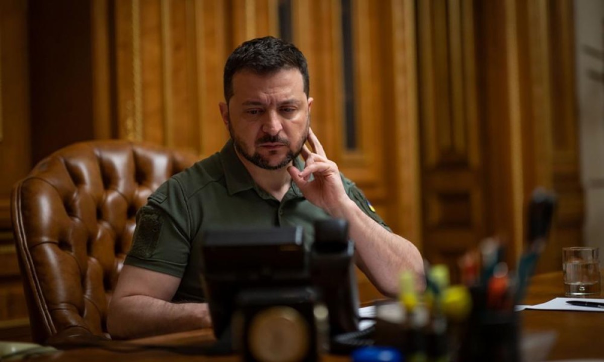 Η ρωσική πλευρά υποστηρίζει ότι η ουκρανική ελίτ εξετάζει σοβαρά το ενδεχόμενο να εγκαταλείψει τη χώρα, επικαλούμενη πληροφορίες